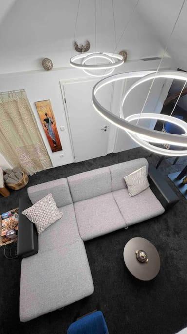 Boho Apartment Mit Aussicht Auf Gartenoase Naehe Duesseldorf Крефельд Экстерьер фото